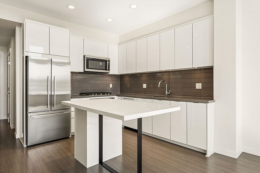 502 255 W 1st Street North Vancouver, BC - 8