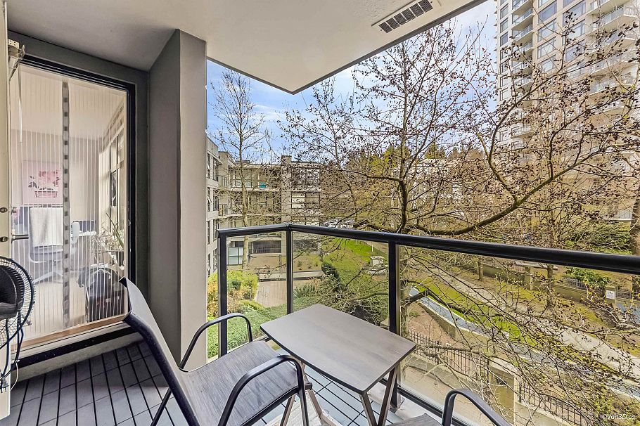 301 5380 Oben Street Vancouver, BC - 21