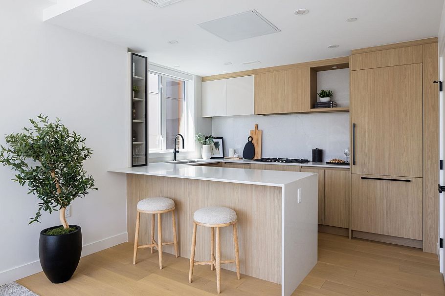 213 715 W 49th Avenue Vancouver, BC - 7