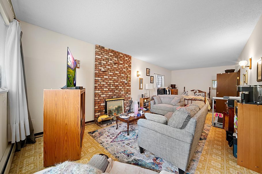 271 E 38th Avenue Vancouver, BC - 31