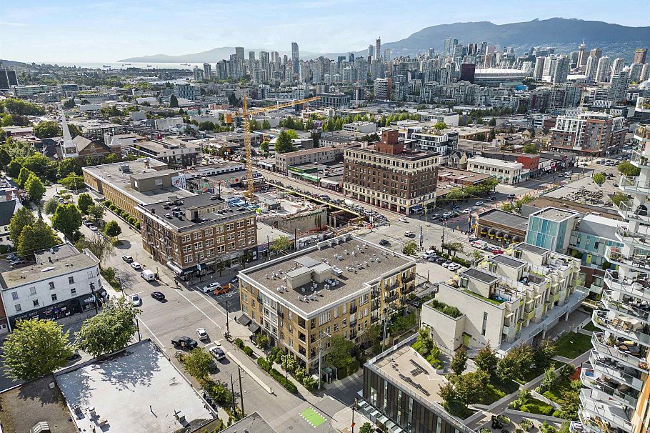 212 205 E 10th Avenue Vancouver, BC - 24