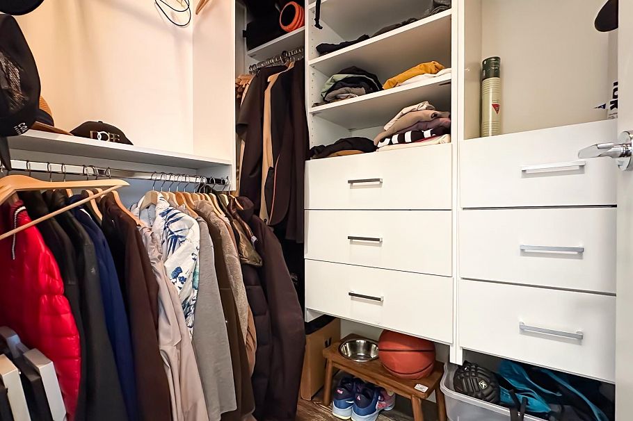 506 3602 Aldercrest Drive North Vancouver, BC - 13