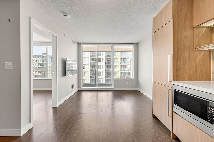 1605 8833 Hazelbridge Way Richmond, BC - 7