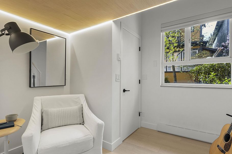 1065 E Pender Street Vancouver, BC - 21