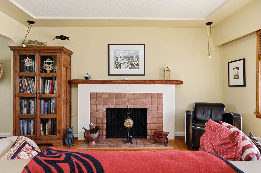 818 E 6th Street North Vancouver, BC - 4