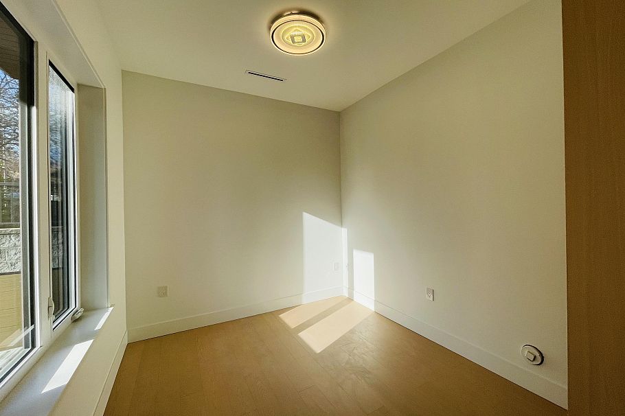 1 2452 Harrison Drive Vancouver, BC - 4