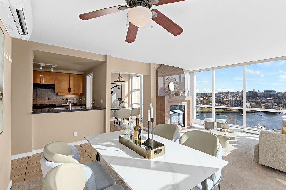 1703 1077 Marinaside Crescent Vancouver, BC - 5