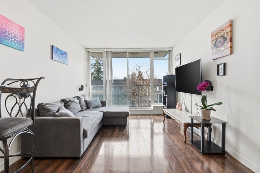 319 4818 Eldorado Mews Vancouver, BC - 4