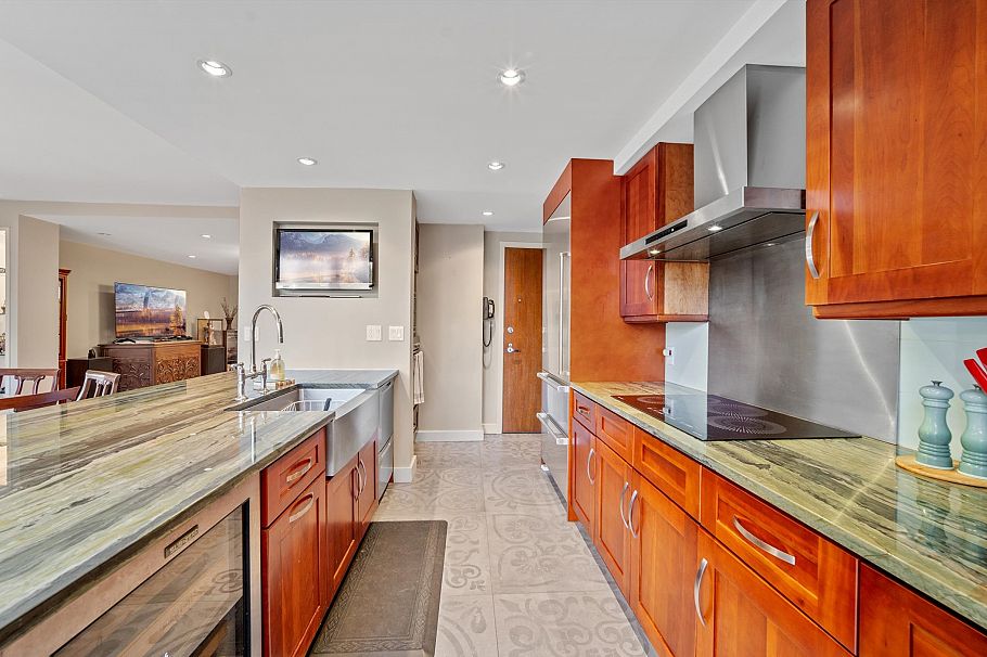 404 4900 Cartier Street Vancouver, BC - 12