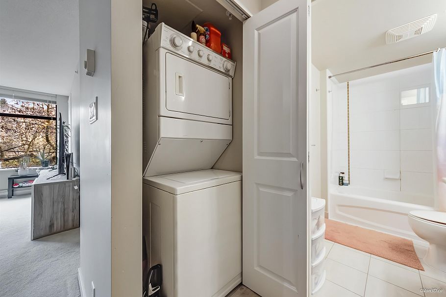 301 5380 Oben Street Vancouver, BC - 18