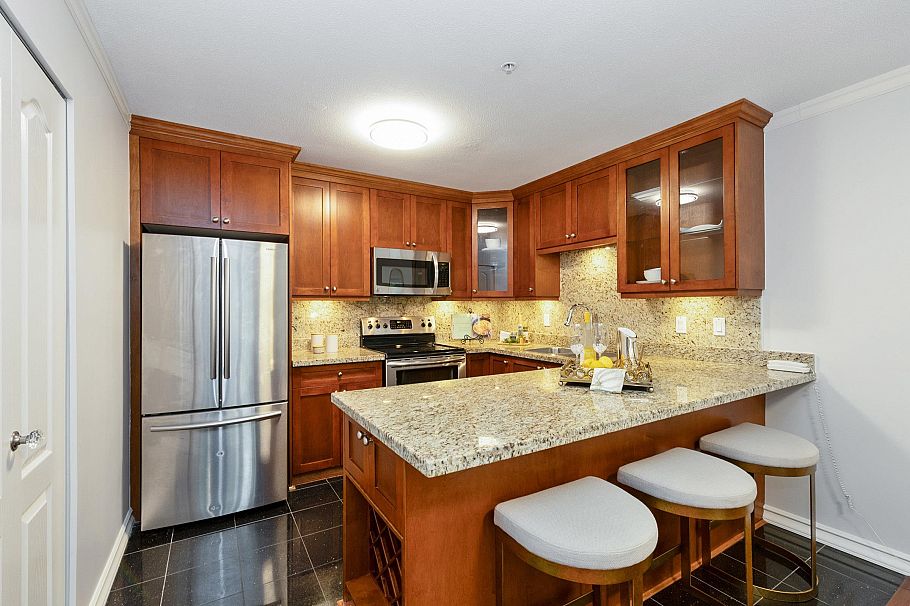 306 1023 Wolfe Street Vancouver, BC - 8