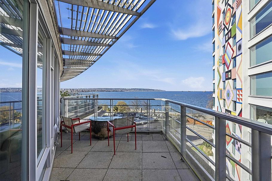 701 1762 Davie Street Vancouver, BC - 18