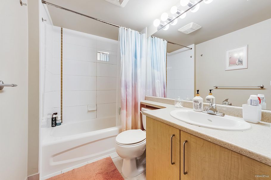 301 5380 Oben Street Vancouver, BC - 19