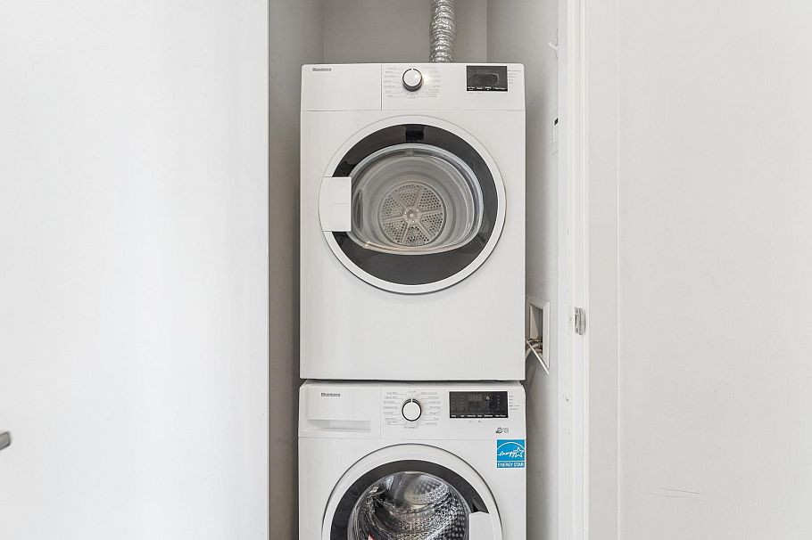 2506 1308 Hornby Street Vancouver, BC - 25