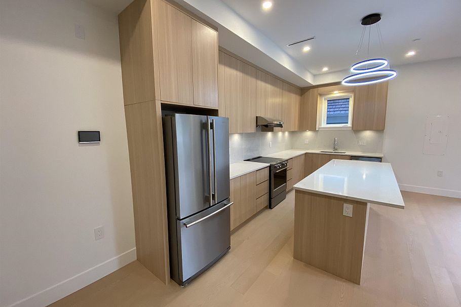 1 2452 Harrison Drive Vancouver, BC - 6