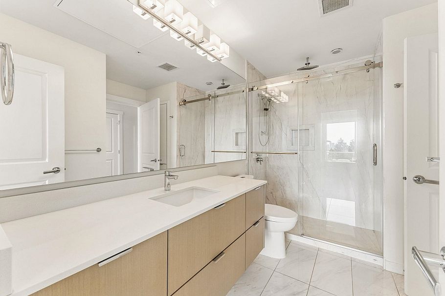 502 255 W 1st Street North Vancouver, BC - 14