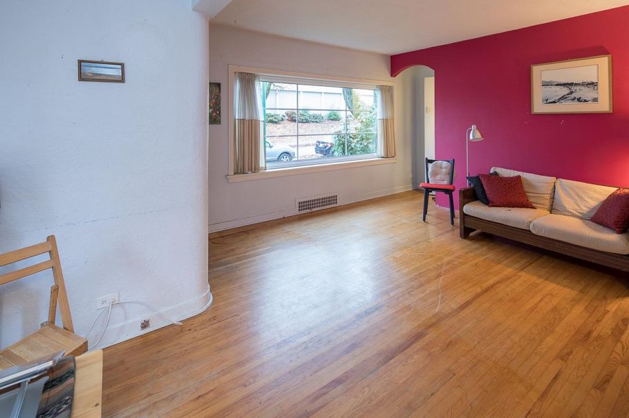 2305 W 3rd Avenue Vancouver, BC - 15