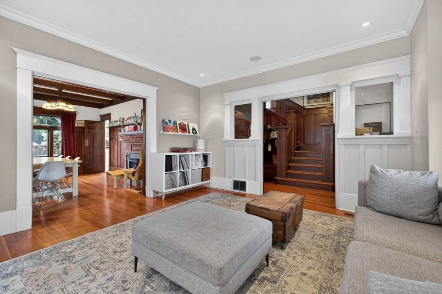 4195 W 15th Avenue Vancouver, BC - 6