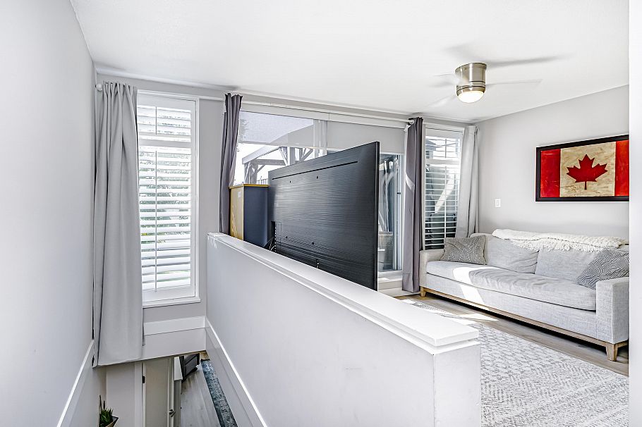 2162 E Kent Avenue South Vancouver, BC - 26