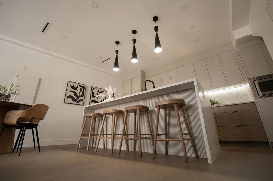 1 2282 E 8th Avenue Vancouver, BC - 11