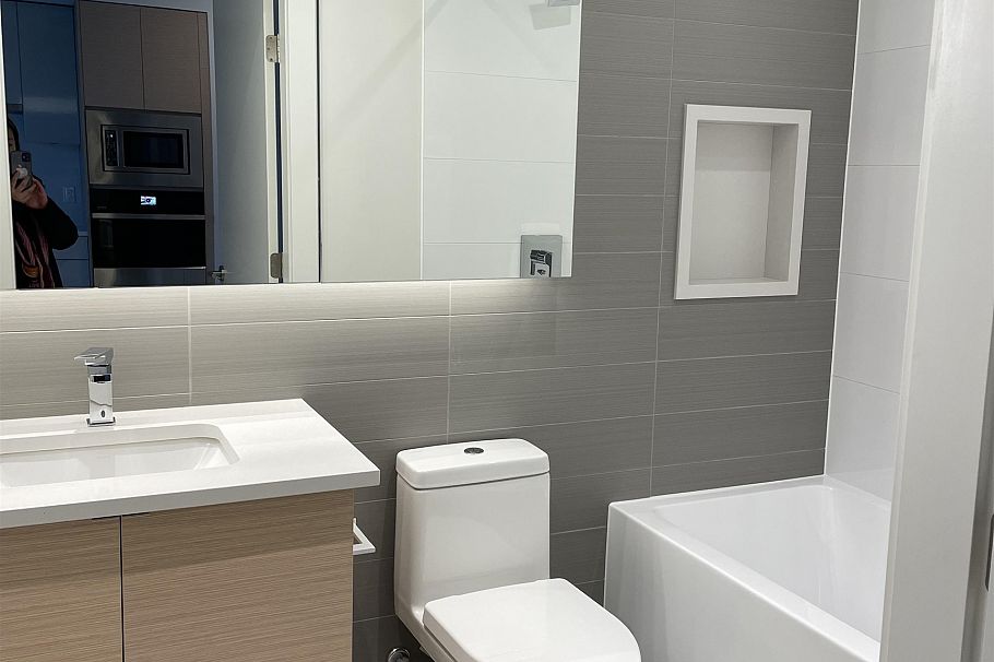 426 3438 Sawmill Crescent Vancouver, BC - 5