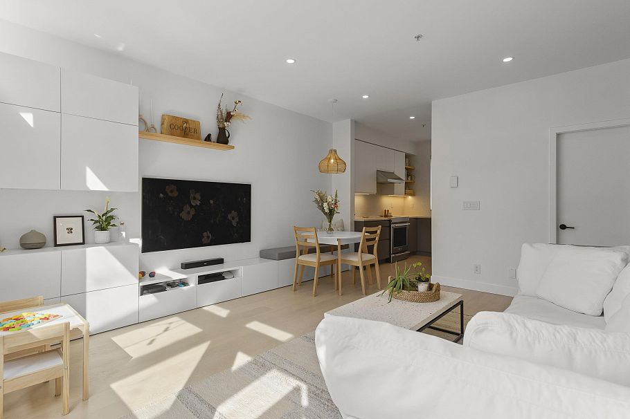 1065 E Pender Street Vancouver, BC - 22