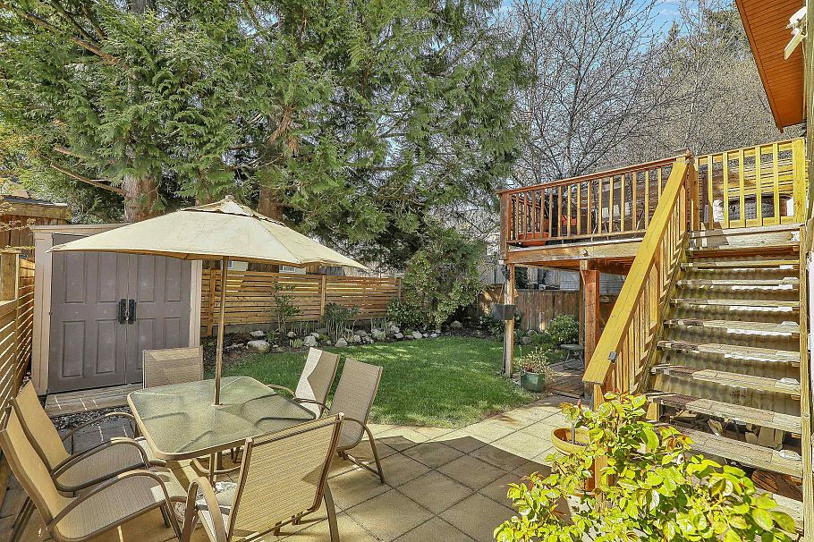 3523 Allan Road North Vancouver, BC - 32