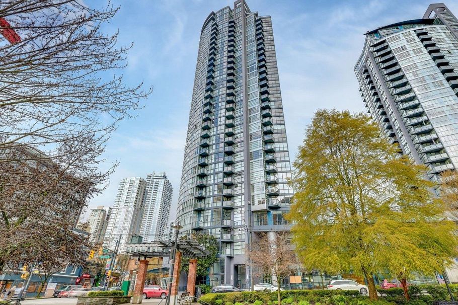 1003 1199 Seymour Street Vancouver, BC - 1