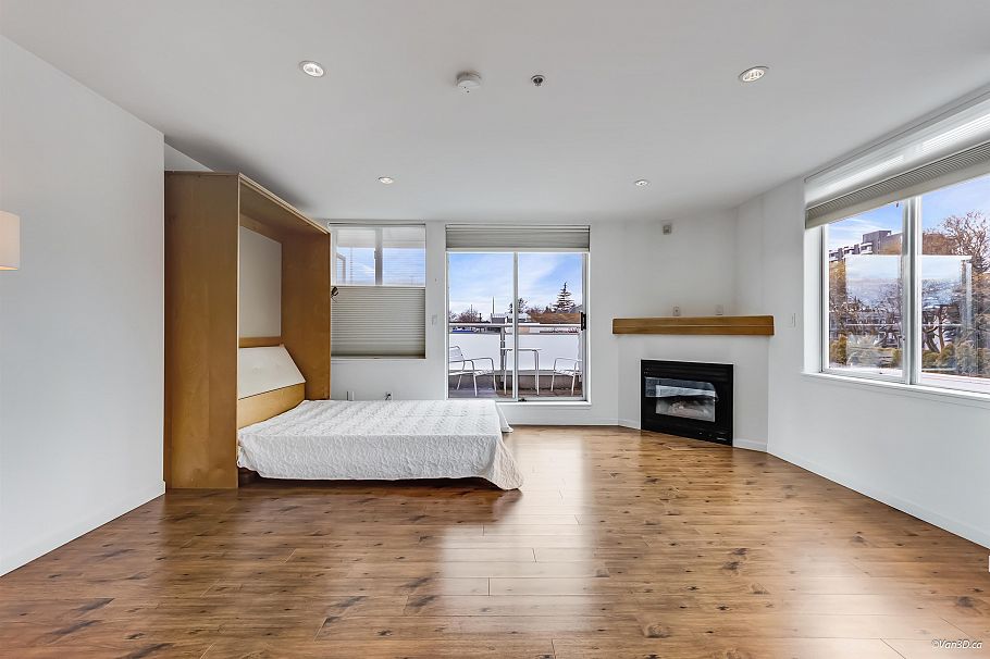 206 1978 Vine Street Vancouver, BC - 2