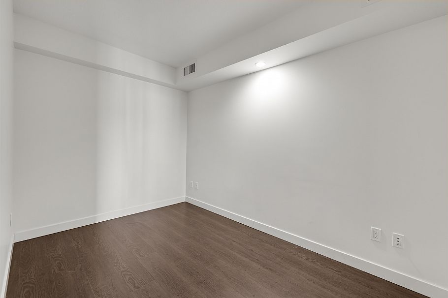 1605 8833 Hazelbridge Way Richmond, BC - 12