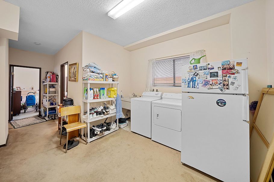 271 E 38th Avenue Vancouver, BC - 33