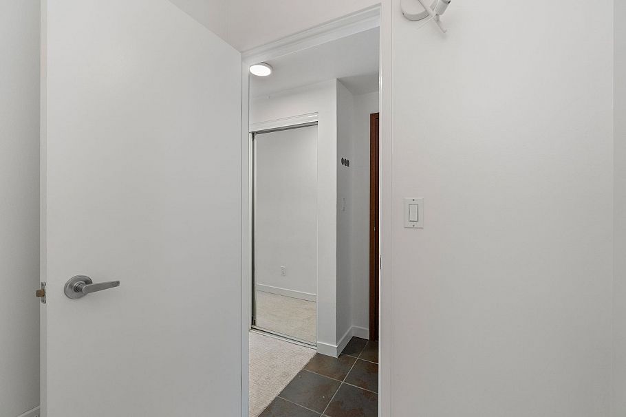 1007 588 Broughton Street Vancouver, BC - 26