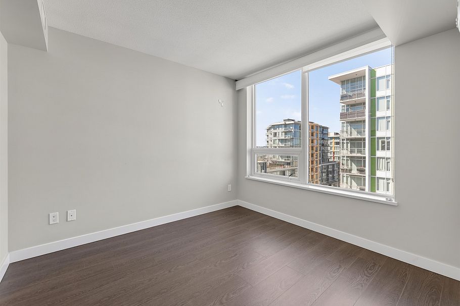 1605 8833 Hazelbridge Way Richmond, BC - 8