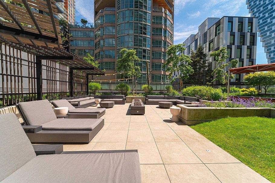 3501 889 Pacific Street Vancouver, BC - 32