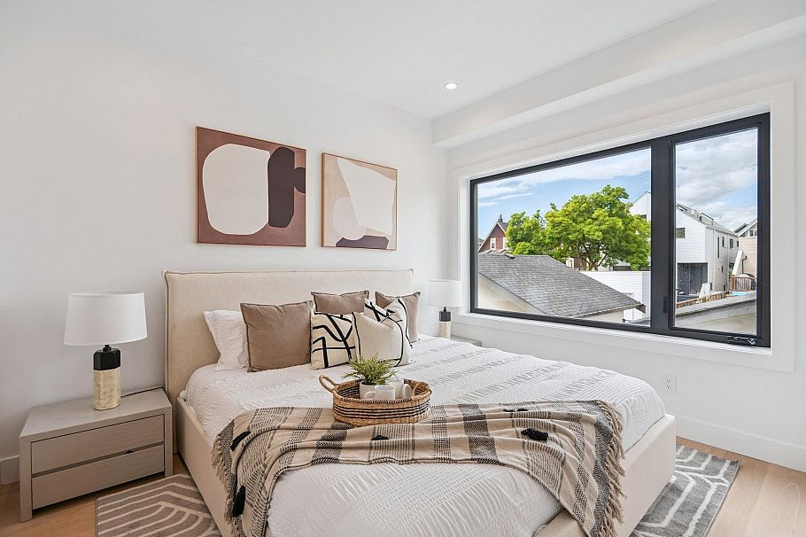 #2 1079 E 14th Avenue Vancouver, BC - 18