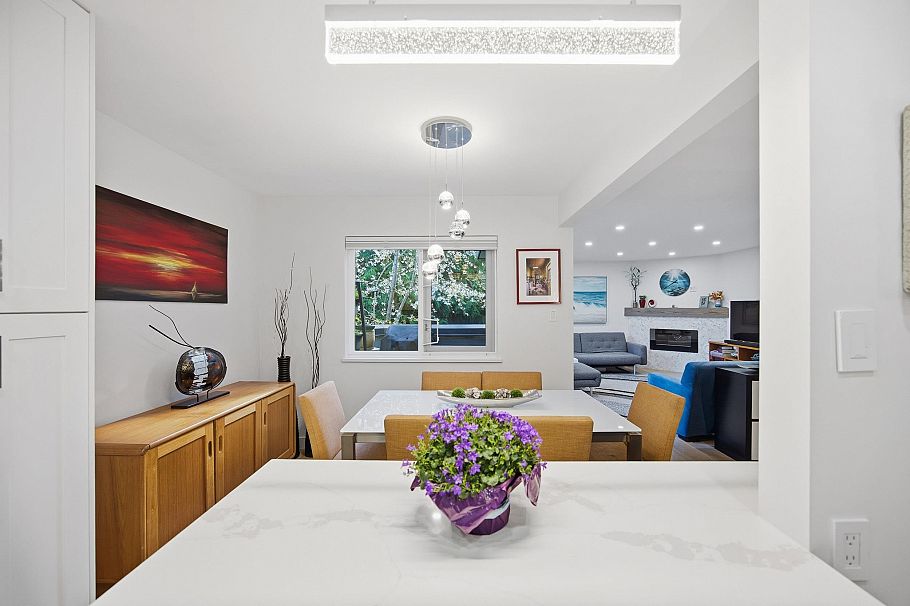 1326 W 7th Avenue Vancouver, BC - 6