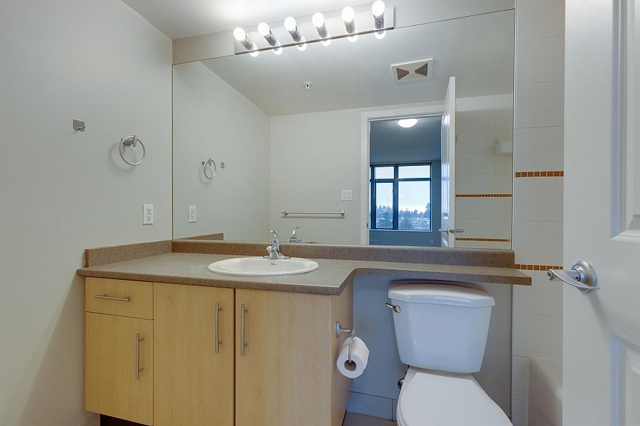 1202 3660 Vanness Avenue Vancouver, BC - 22