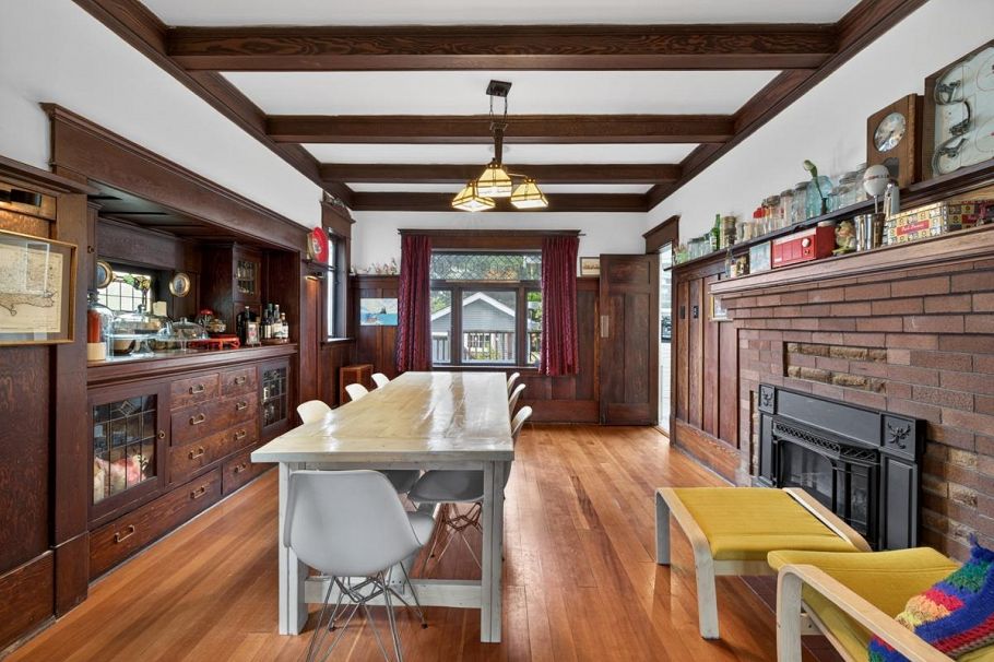 4195 W 15th Avenue Vancouver, BC - 7