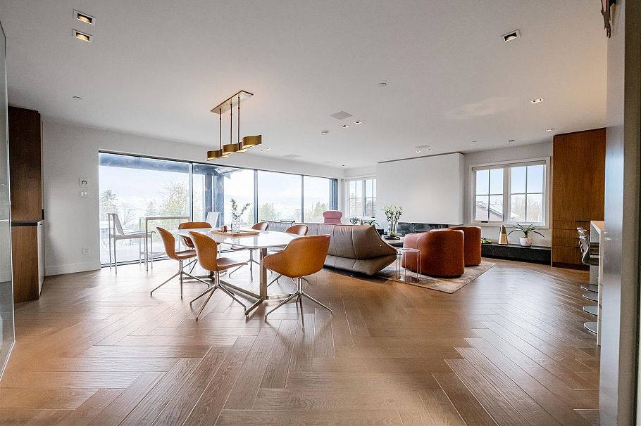 4546 Langara Avenue Vancouver, BC - 4