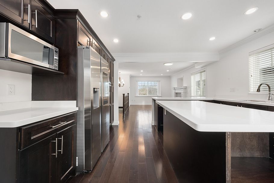 3136 E 47th Avenue Vancouver, BC - 10