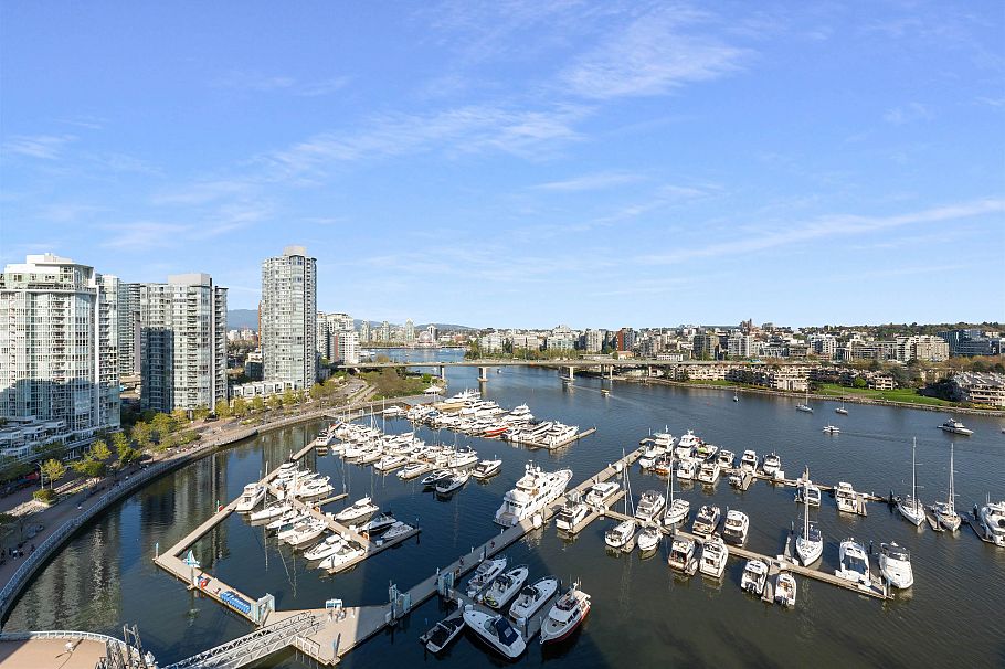 1906 1228 Marinaside Crescent Vancouver, BC - 6