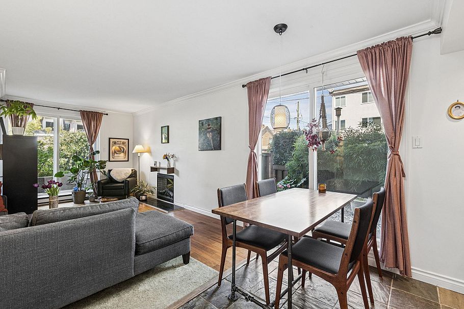 152A W 18th Street North Vancouver, BC - 13