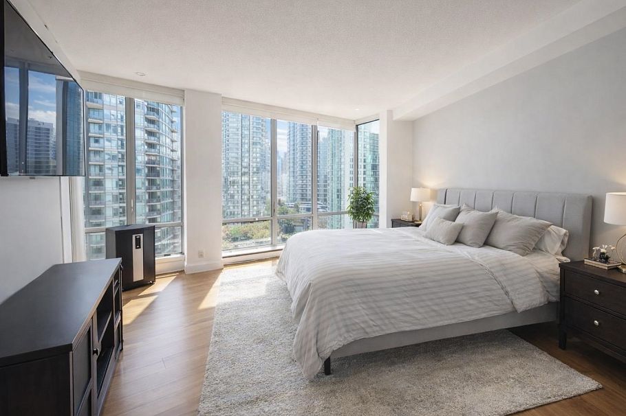 1404 1228 W Hastings Street Vancouver, BC - 5
