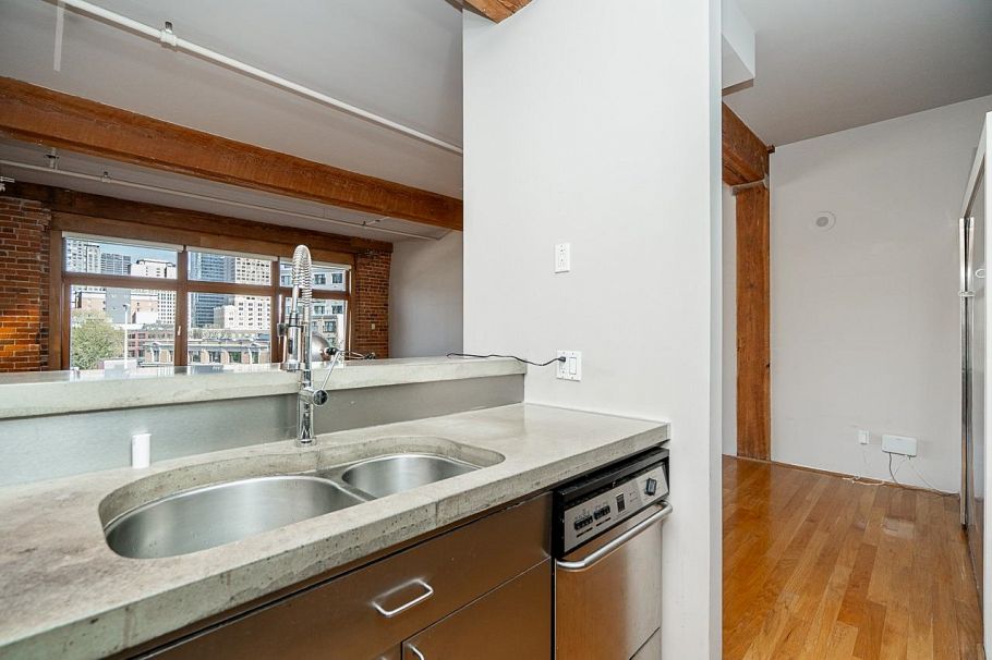 703 518 Beatty Street Vancouver, BC - 23
