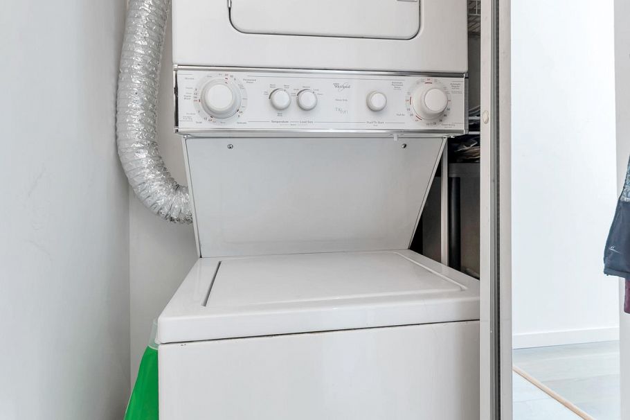 805 939 Homer Street Vancouver, BC - 11