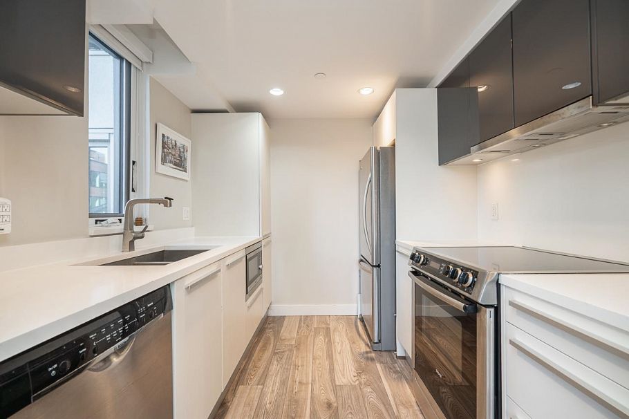 402 1323 Homer Street Vancouver, BC - 12