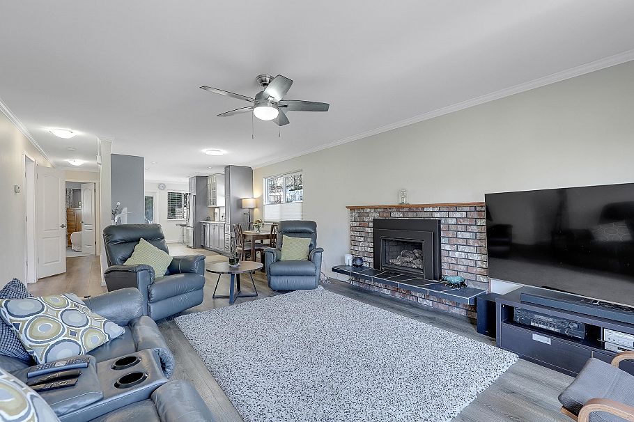 3523 Allan Road North Vancouver, BC - 4