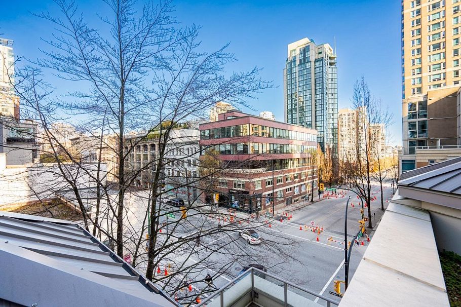 402 1323 Homer Street Vancouver, BC - 24