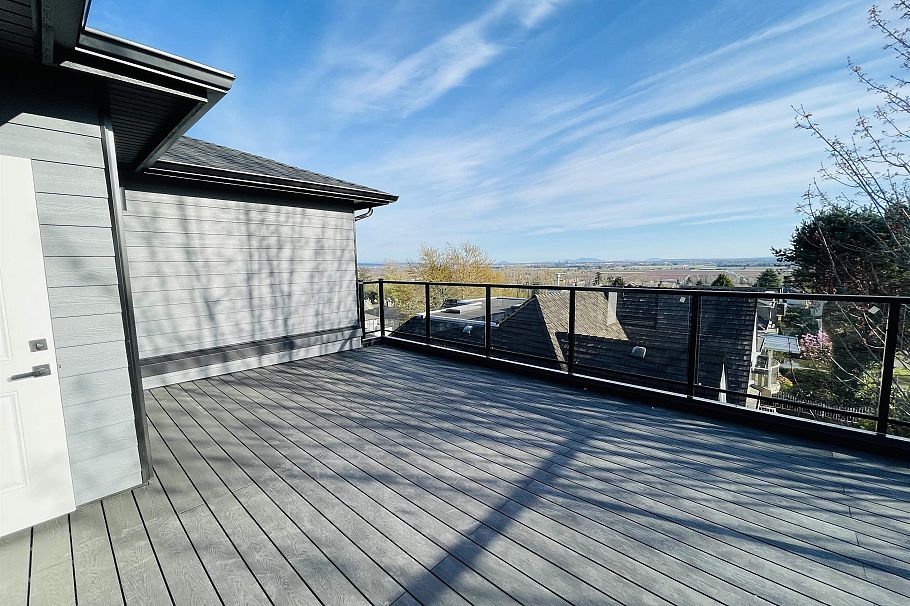 1 2452 Harrison Drive Vancouver, BC - 2