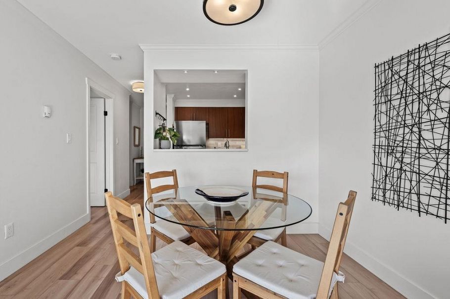 207 235 W 4th Street North Vancouver, BC - 8